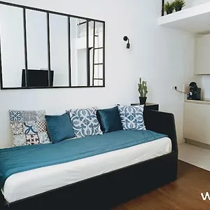 https://studio-neuf-vieil-antibes-marche-provencal.fr-provencehotel.com