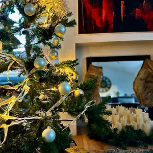 https://grand-et-superbe-t3-au-coeur-du-centre-ville.hotels-rhonealpes.com